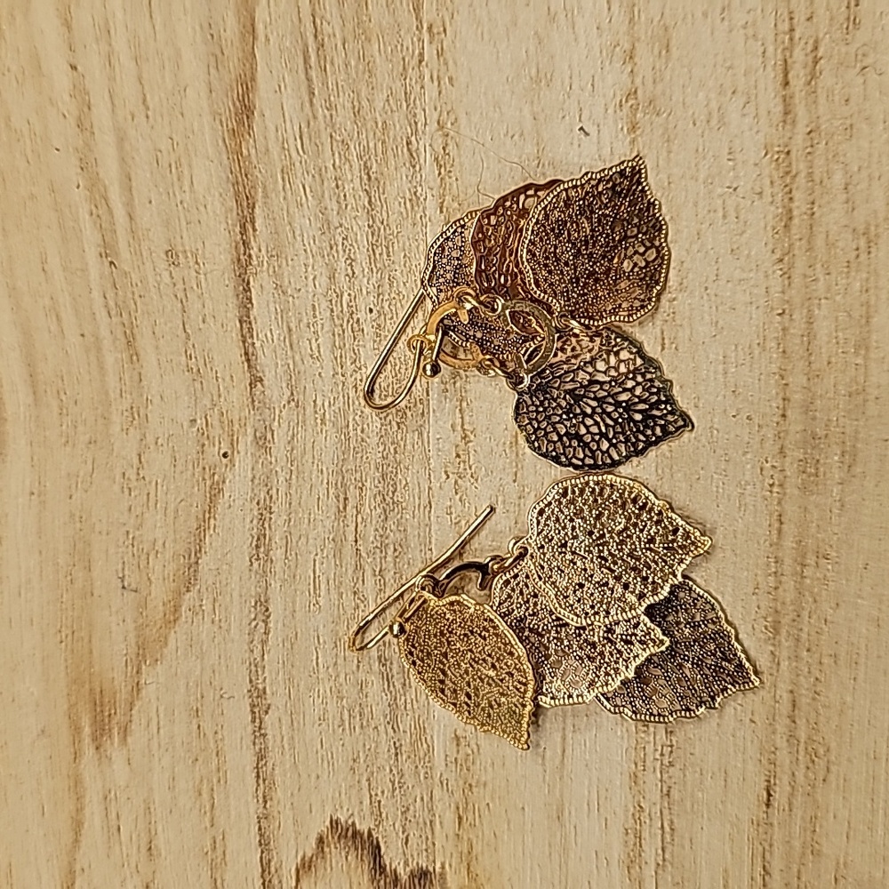 Gold leaf earrings